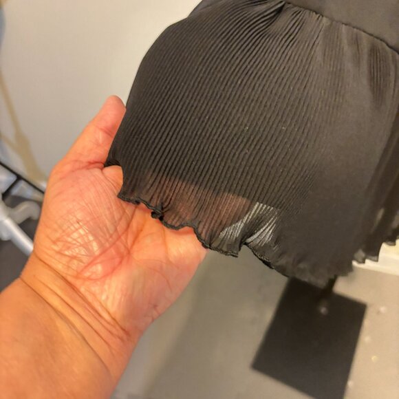 Zara Ruffle Button Down Bib Hem Pleated Long Sleeves Black Dress - Picture 10 of 15